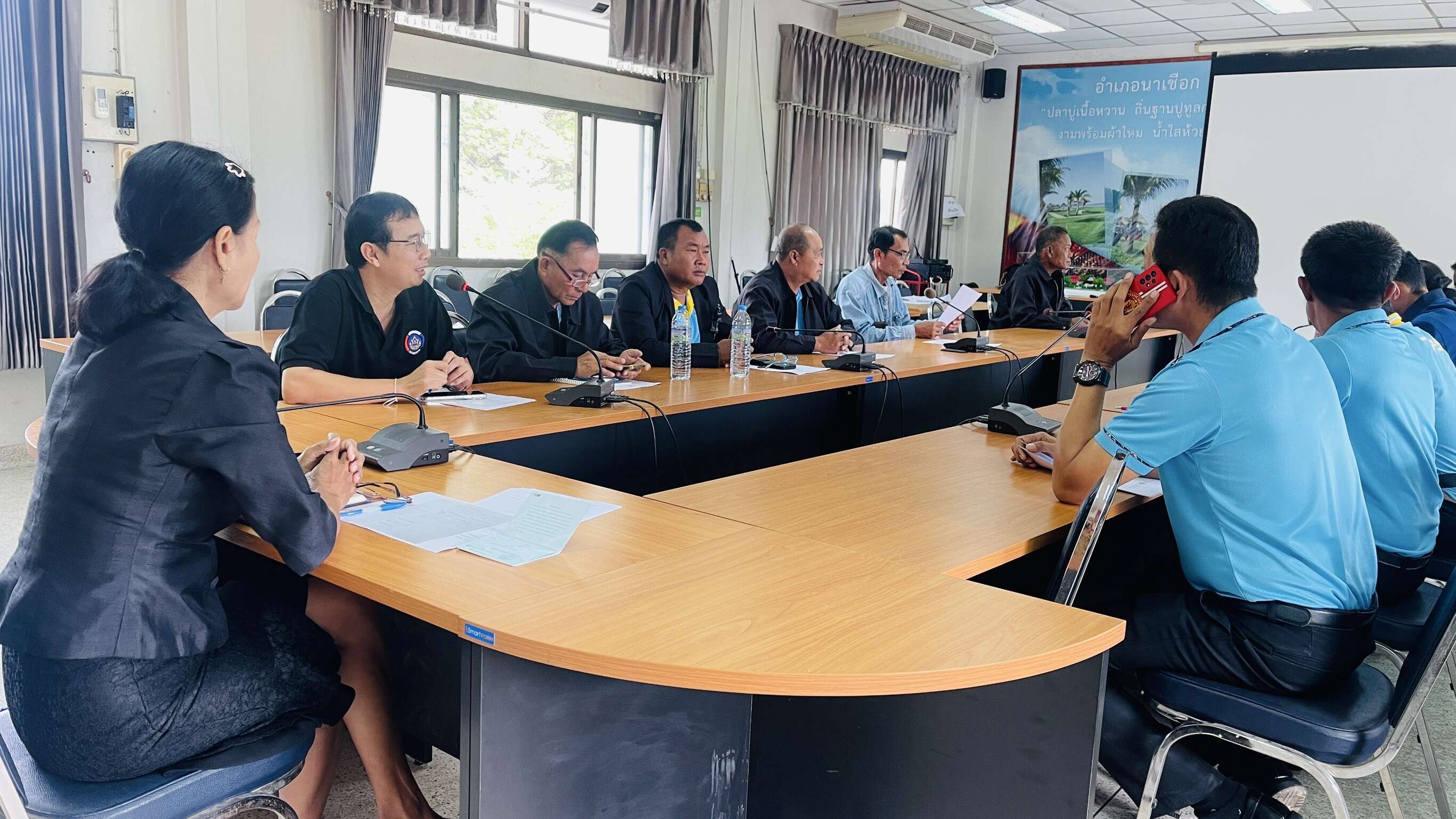 พช.นาเชือก : ประชุมคณะกรรมการเครือข่ายกองทุนแม่ของแผ่นดินอำเภอนาเชือก ครั้งที่ 1/2569