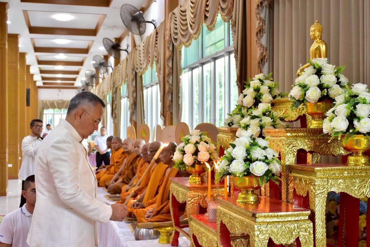 สำนักงานพัฒนาชุมชนอำเภอนาเชือก ร่วมพิธีทอดผ้าป่าสมทบกองทุนพัฒนาเด็กชนบทฯ จังหวัดมหาสารคาม ประจำปี 2569